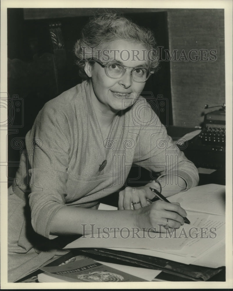 1961 Press Photo Laura Fermi, author - nob11713-Historic Images