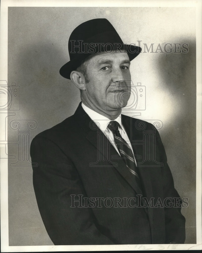 1969 Press Photo Henry Fried III as worshipful master of Osiris Lodge No. 300 - Historic Images