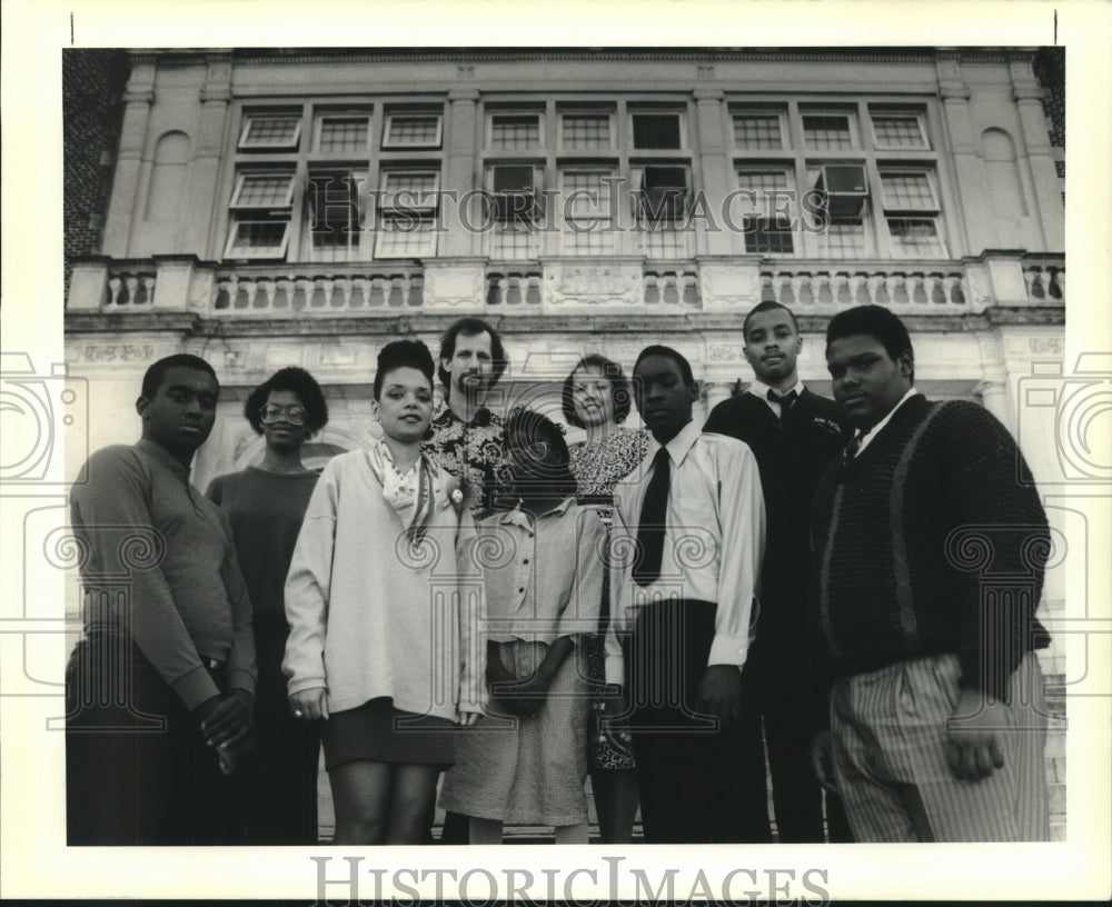 1990 Press Photo Special Education Kids learn Job Skills from Goodwill - Historic Images