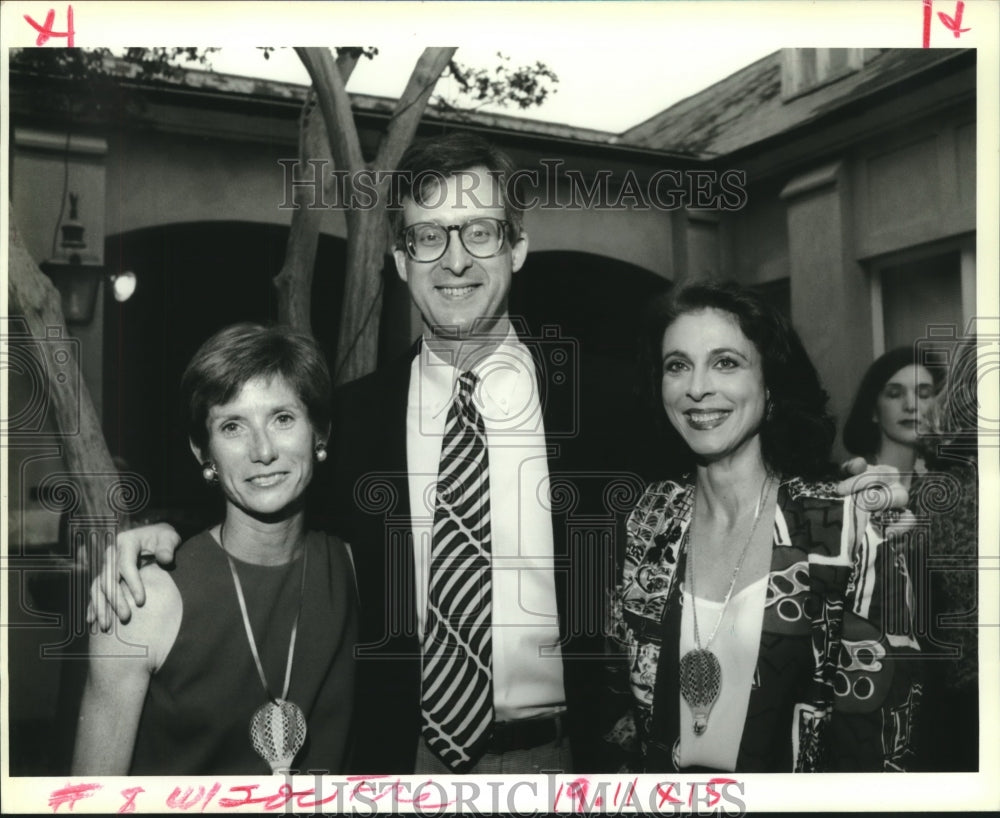 1994 Press Photo Barbara Olivier, Hardy Fowler &amp; Barry Foster at Trinity Event - Historic Images