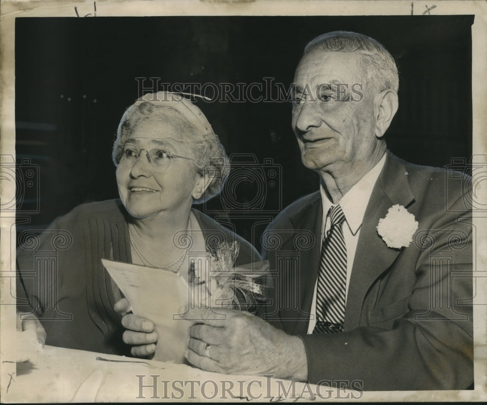 1957 Press Photo Mr and Mrs. Felix S. Fonte Sr.'s 50th wedding anniversary - Historic Images