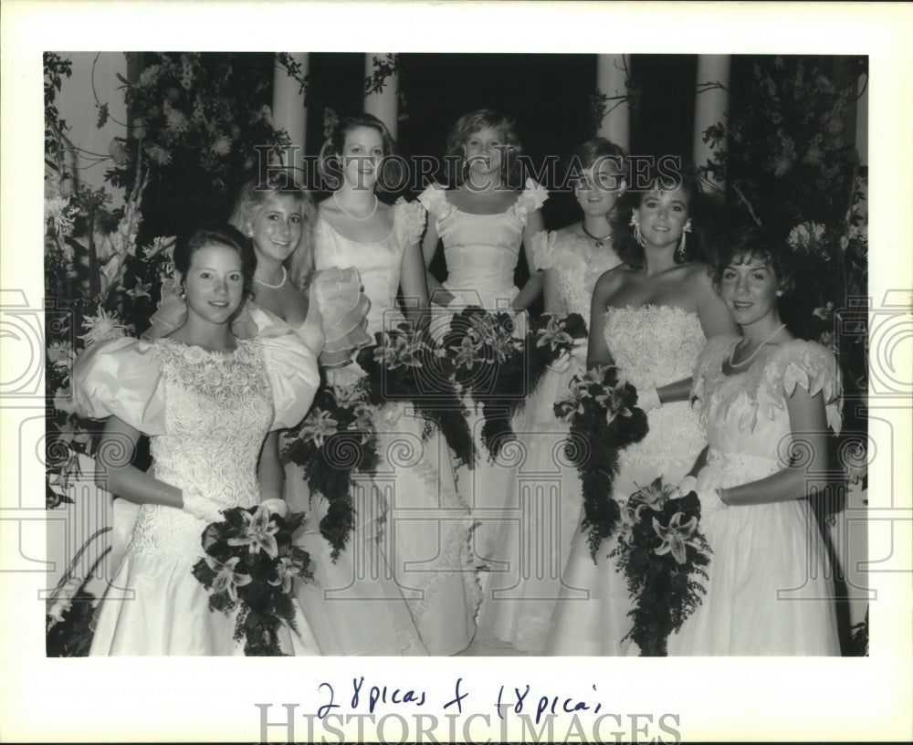 1989 Press Photo Le Debut des Jeunes Filles de la Nouvelle Orleans - Historic Images