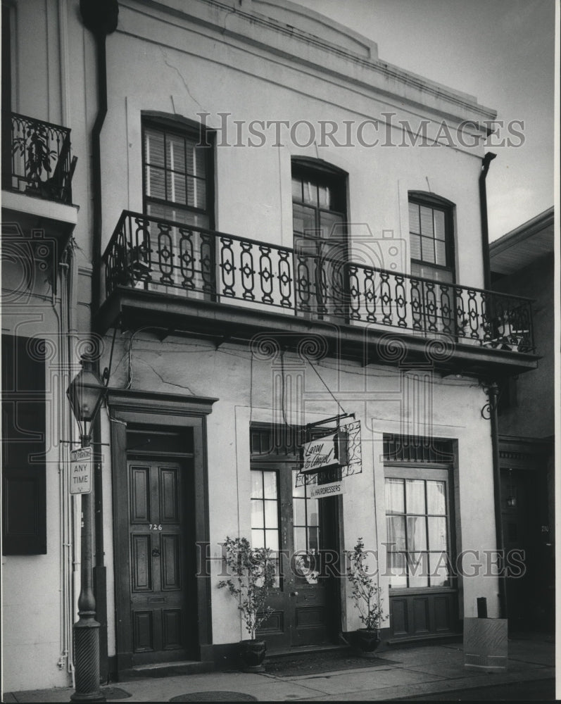 1972 Exterior of Larry &amp; Angel, hair dressers, at 726 St. Louis St. - Historic Images