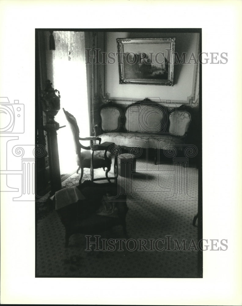 1995 Press Photo Inside the parlor of the Gallier House Museum. - Historic Images