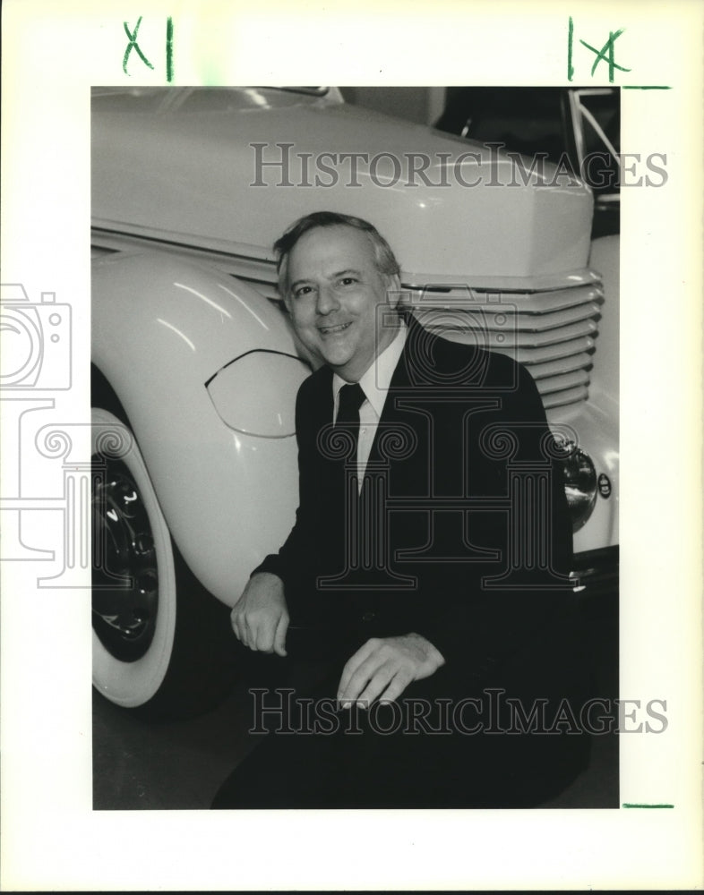 1989 Press Photo Henry Gaither with car - Historic Images