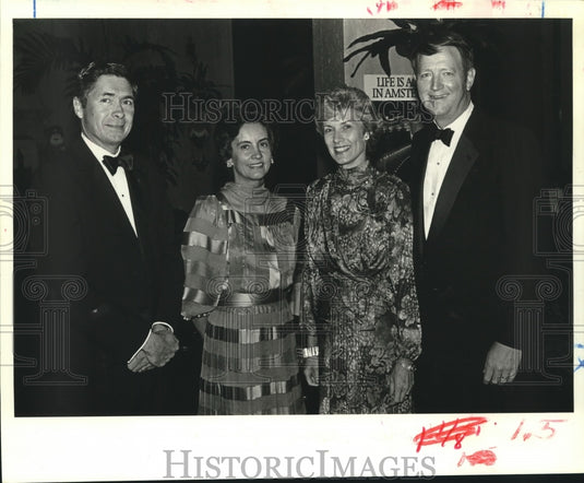 1988 Press Photo John & Dottie Charbonnet & Judy & Louis Freeman at EENT Diner - Historic Images
