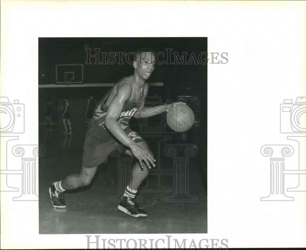 1992 Press Photo Morris Gallo, basketball player at Hannan - Historic Images