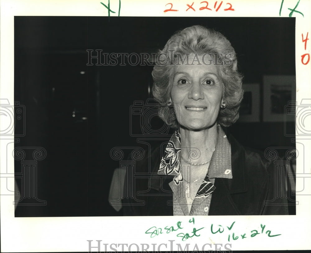 1988 Press Photo Alyce Gaines at Hellenic party - Historic Images