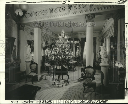 1979 Press Photo Christmas decorations in Galier House, New Orleans - nob13858 - Historic Images
