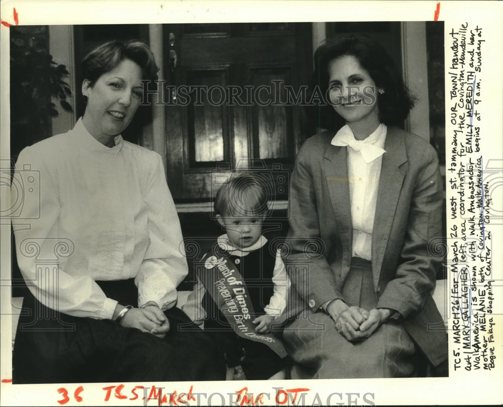 1987 Press Photo Mary Gallagher with Walk America Ambassador Emily Meredtih - Historic Images