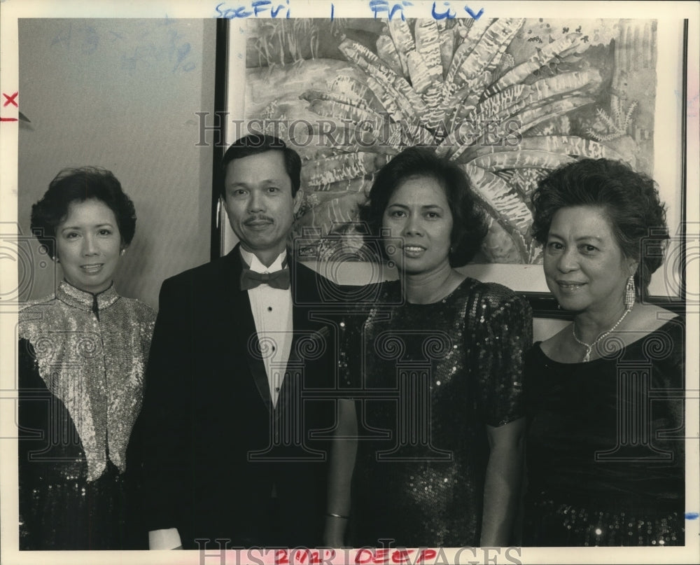 1991 Press Photo Attendees of Philippine American Physicians Event - Historic Images