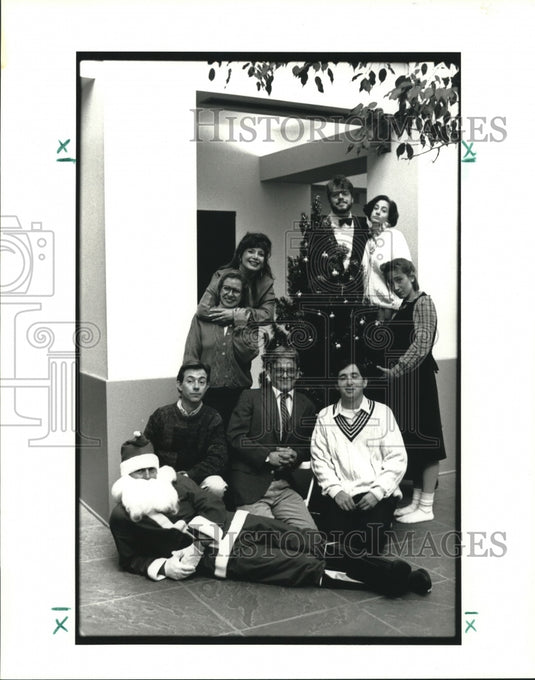 1991 Press Photo Tulane Center Stage Theater presents "Season's Greetings" - Historic Images