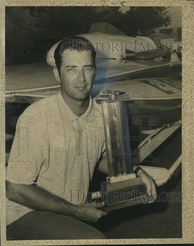 1971 Gary Fritz won the Times-Picayune Cup Sunday in the Lake Pontch - Historic Images