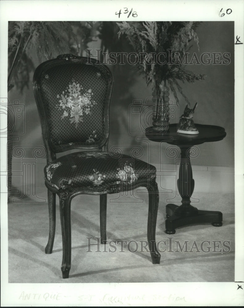 1979 Press Photo Armless chair with genuine antique look - nob14816 - Historic Images