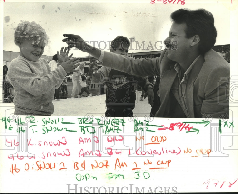 1986 Press Photo Nicholas Kessler &amp; father Loyd at Lakeside Shopping Center - Historic Images