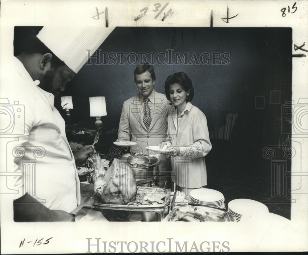 1977 Press Photo Dr. Tony Fuselier and wife Ann join the gathering - nob15488-Historic Images