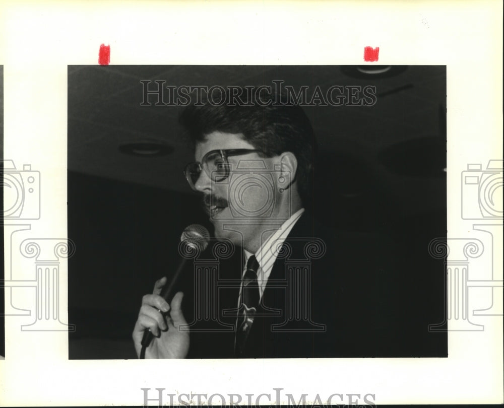 1992 Press Photo Ken Gabrielse, First Baptist Church of Chalmette practice music - Historic Images