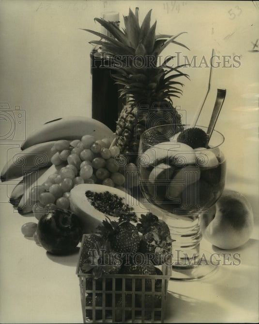 Press Photo Strawberry Rum Pot, the perfect dessert to enjoy after a full meal - Historic Images