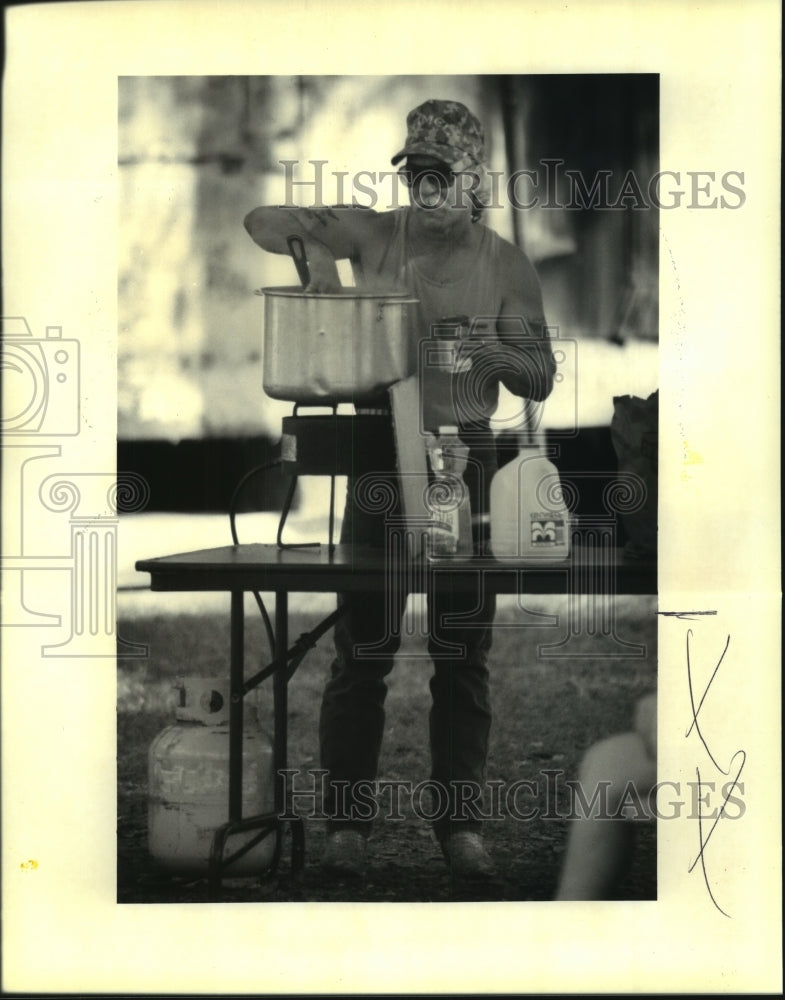 1992 Press Photo Garyville Timber Festival - Brian Brady, gumbo contest winner - Historic Images