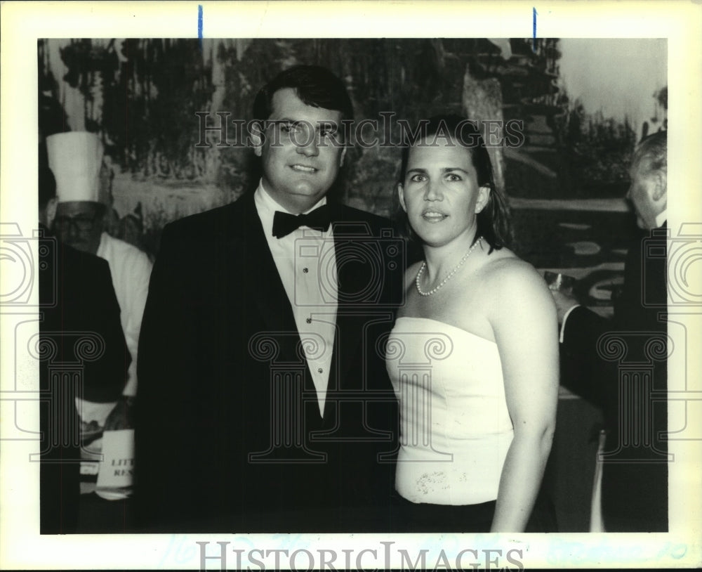 1991 Press Photo Tony and Katherine Gelderman at Opus Ball for the Symphony - Historic Images