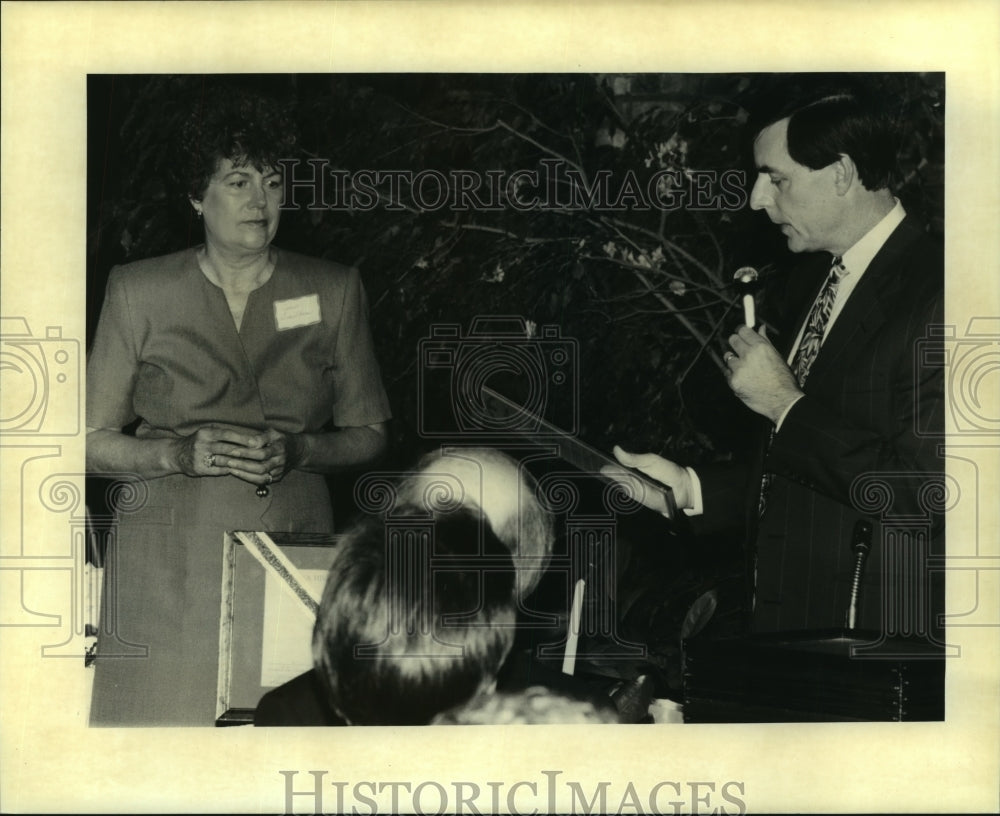 1994 Press Photo Award given to Anne Gauthreaux of the Gretna Historical Society - Historic Images