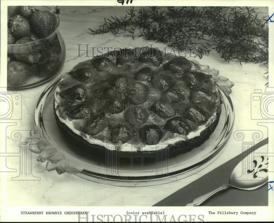 1984 Press Photo Strawberry Brownie Cheesecake - nob16655 - Historic Images