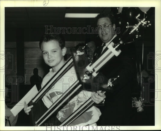 1995 Press Photo 5th Grader Kacy Geraci, wins invention contest for a bilge pump - Historic Images
