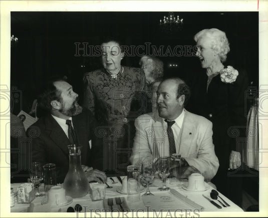 1993 Press Photo Everette Gautreaux with others at Jefferson Historical Society - Historic Images