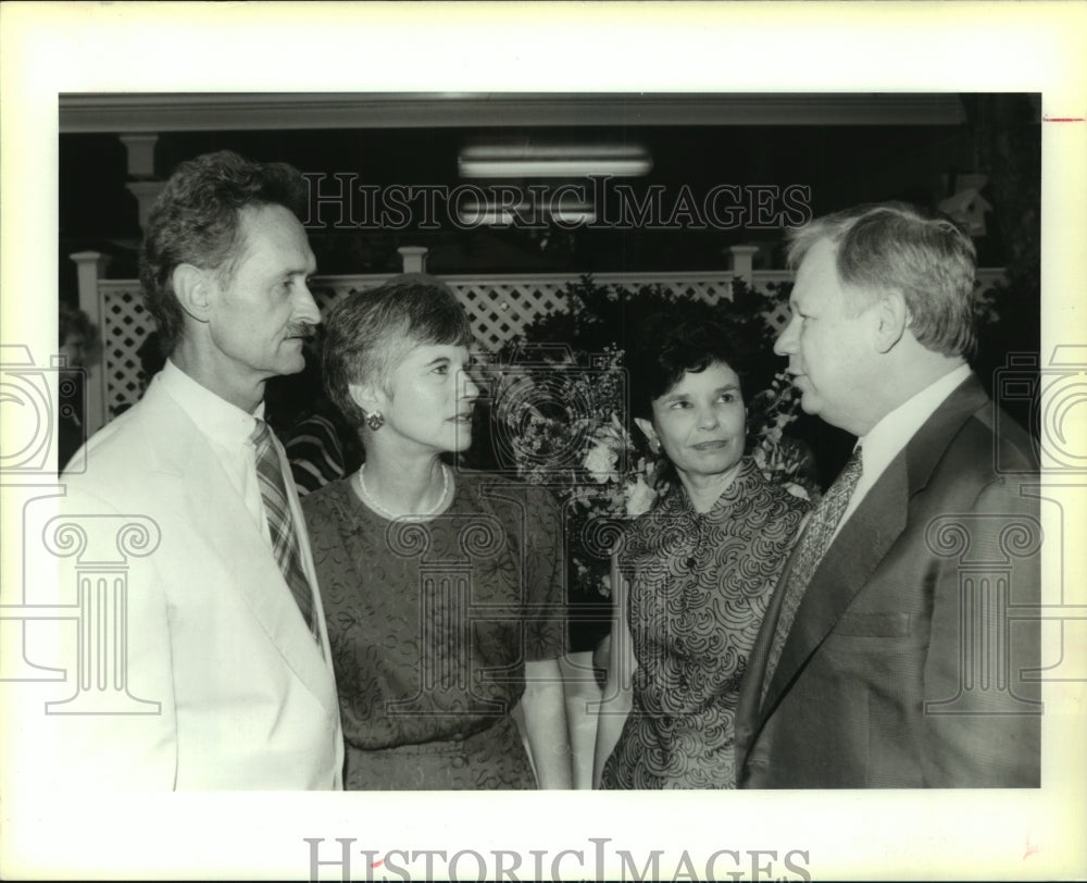 1995 Press Photo Access Party - Kirk and Dee Webster, Anne and Wendell Gauthier - Historic Images