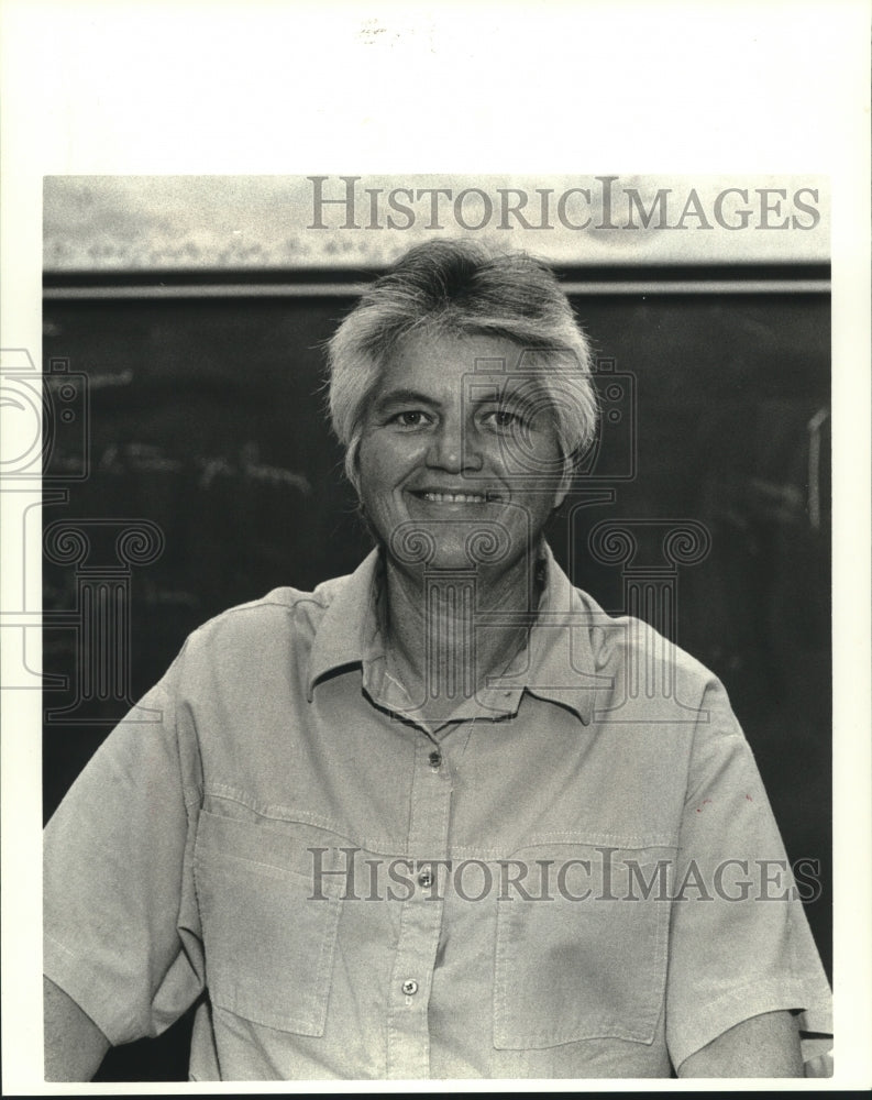 1988 Press Photo Worley Jr. High School band instructor Lynn Gelpi won an award - Historic Images