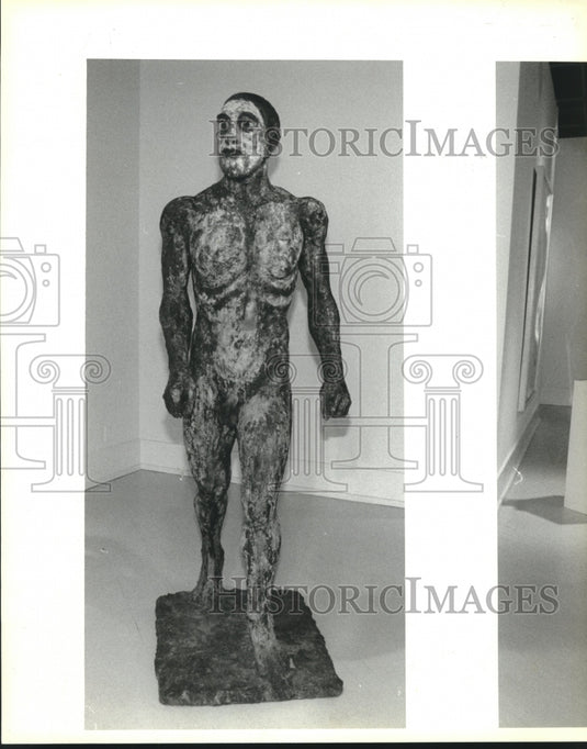 1991 Press Photo Bronze sculpture by Dame Elisabeth Frink, "Riace III." - Historic Images