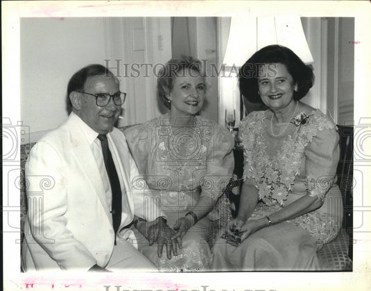 1992 Press Photo Attendees of annual reception, Orlean Club - Historic Images