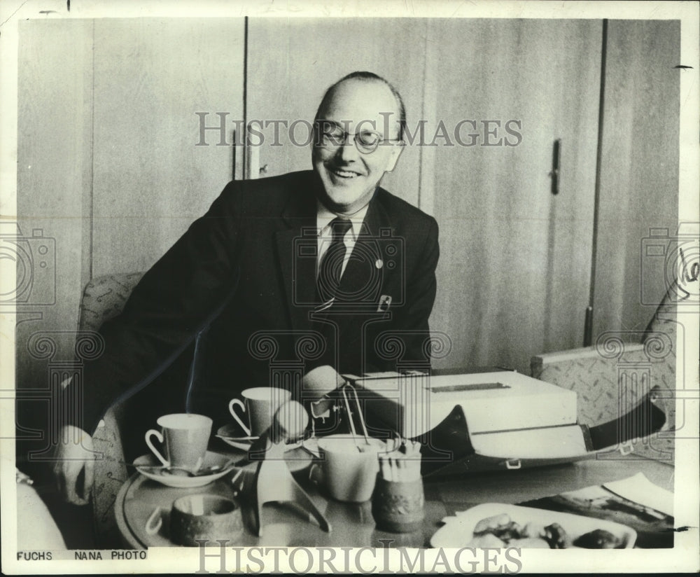 1965 Press Photo Dr. Klaus Fuchs, Central Institute Nuclear Research, Germany - Historic Images
