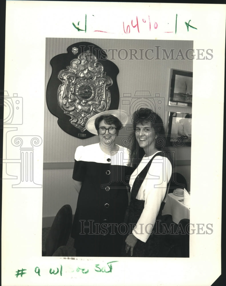 Press Photo Sigma Kappa Sorority Luncheon &amp; Fashion Show to benefit Alzheimers-Historic Images