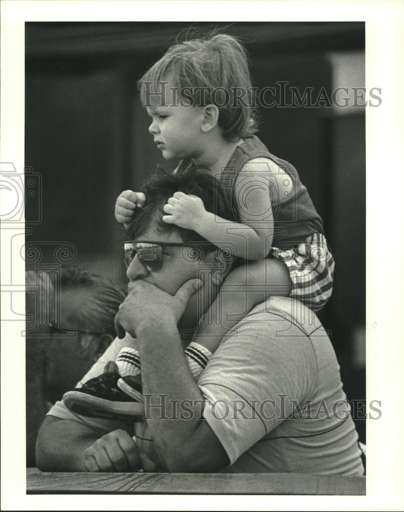 1988 Press Photo Russell Vucinovich, Jack Market Memorial Jamboree football game - Historic Images