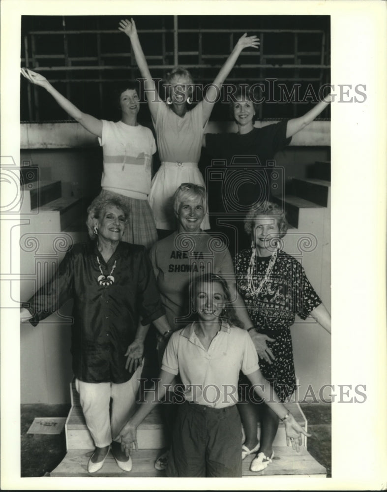 1988 Press Photo Cast of the Playmakers production Follies - Historic Images