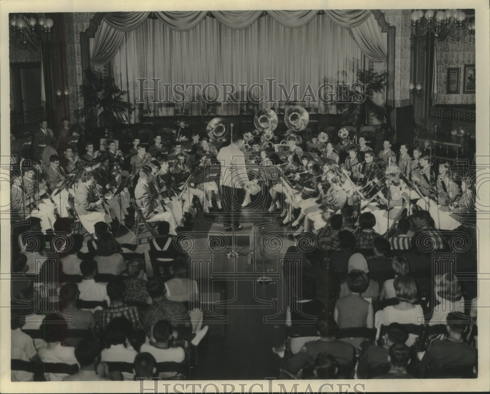 1965 Press Photo Alcee Fortier Senior High School Band giving concert-Historic Images