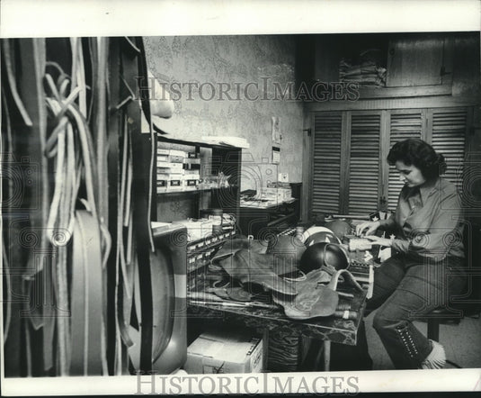 1972 Barbara Grandsart at work table-Historic Images