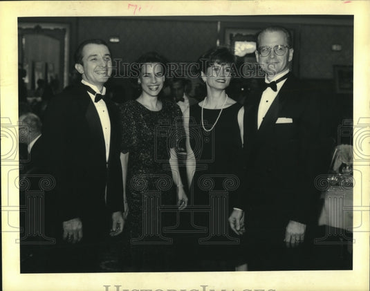 1992 Press Photo Nick & Marian Lagattua with Lynne Foreba & Gary Foeba at a gala - Historic Images