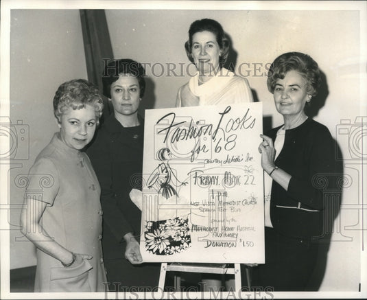 1968 Press Photo Mmes. Rita Flowers, Halbert Sawyer at Methodist home studio - Historic Images