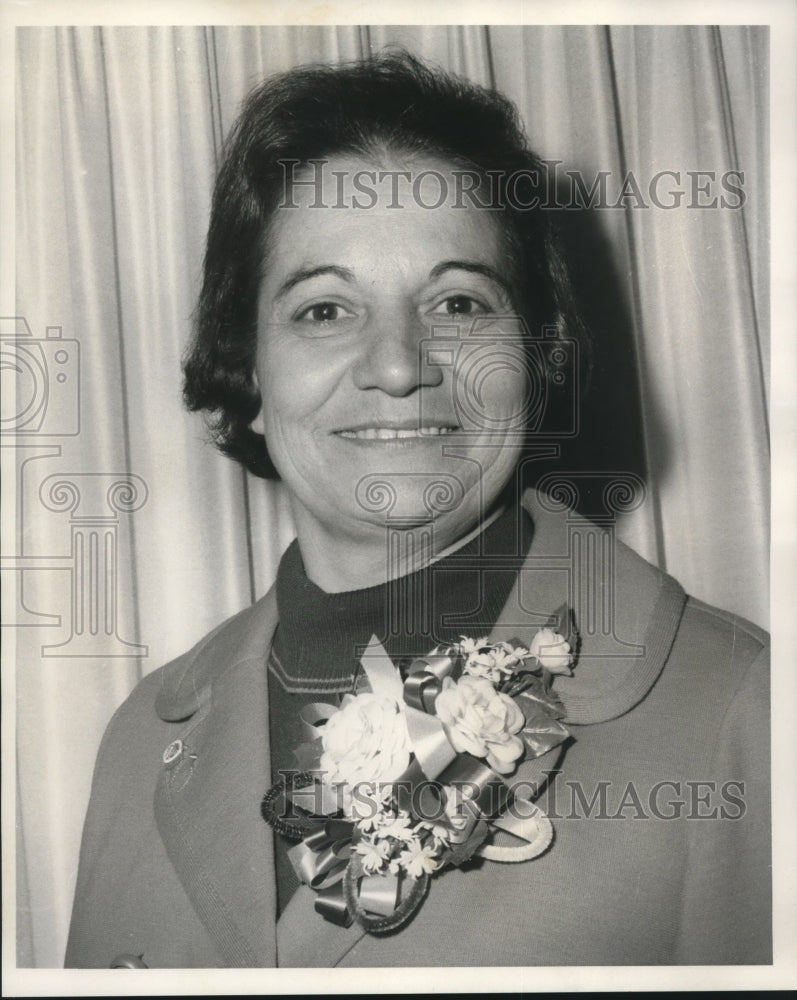 1968 Press Photo Mrs. James A. Gomes, Honolulu, Pres of Home Builders Auxiliary - Historic Images