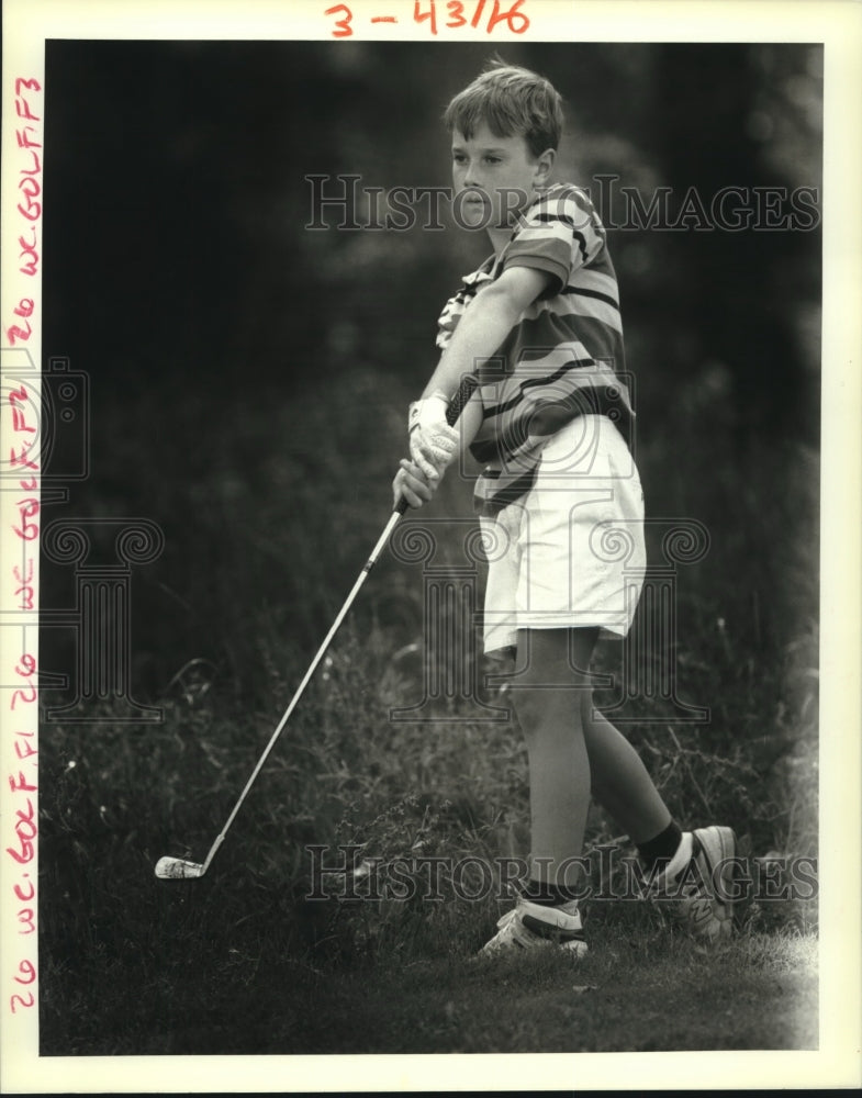 1988 Press Photo Marshall Stuckey at first Stonebridge Junior Golf Invitational - Historic Images