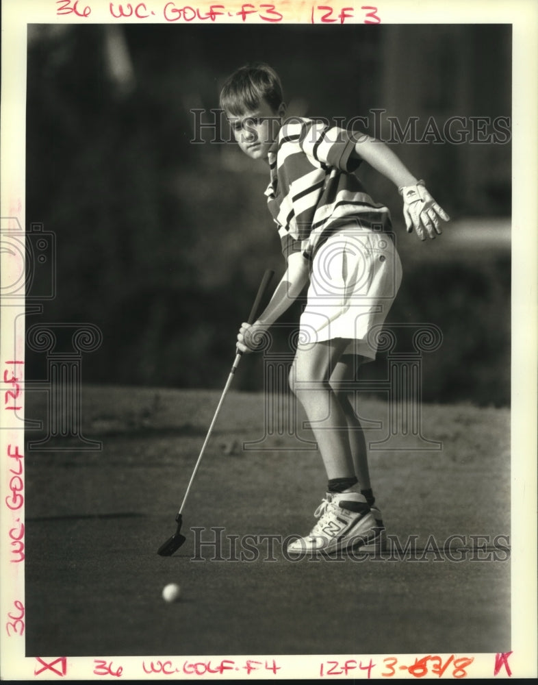 1988 Press Photo Marshall Stuckey at Stonebridge Country Club in Gretna - Historic Images