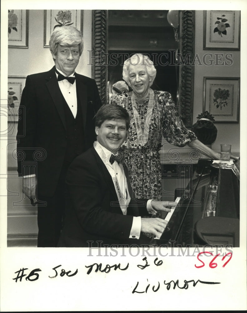 1988 Press Photo MS Clue Caper - Alan Watt, Mary Goodyear and Balad Tebo II - Historic Images