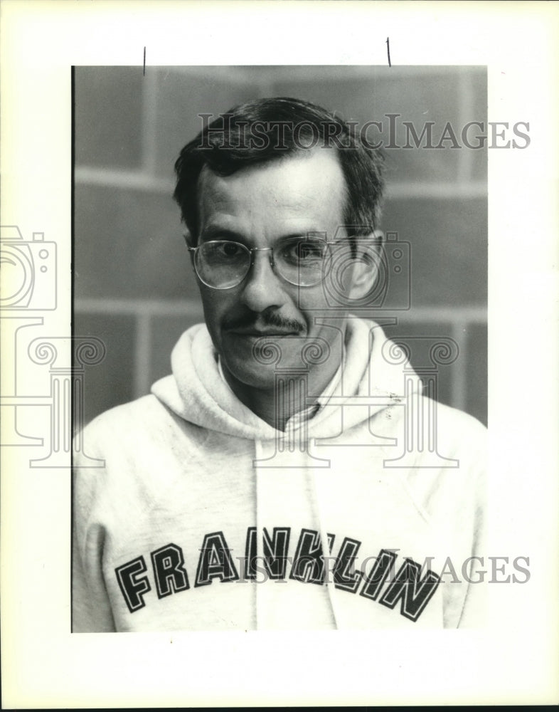 1991 Press Photo Coach Diego Gonzales of Ben Franklin magnet school - nob20337 - Historic Images