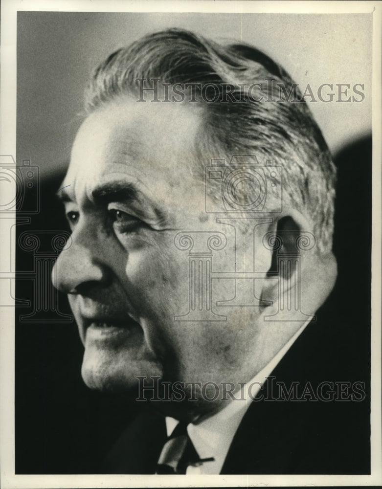 1965 Press Photo Robert P. Gerholz, President United States Chamber of Commerce - Historic Images