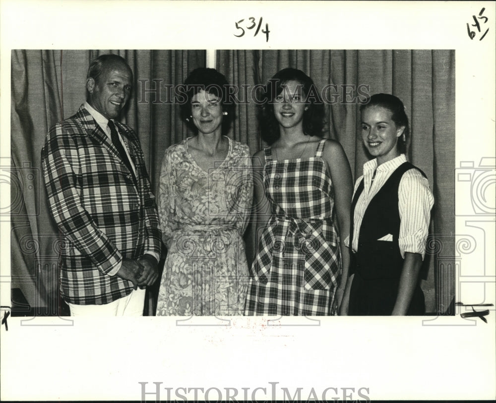 1979 Press Photo Socialites Mr. &amp; Mrs. David &amp; Mimi Goodyear with Wendy Barfield - Historic Images