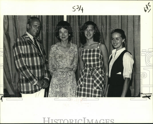 1979 Press Photo Socialites Mr. & Mrs. David & Mimi Goodyear with Wendy Barfield - Historic Images