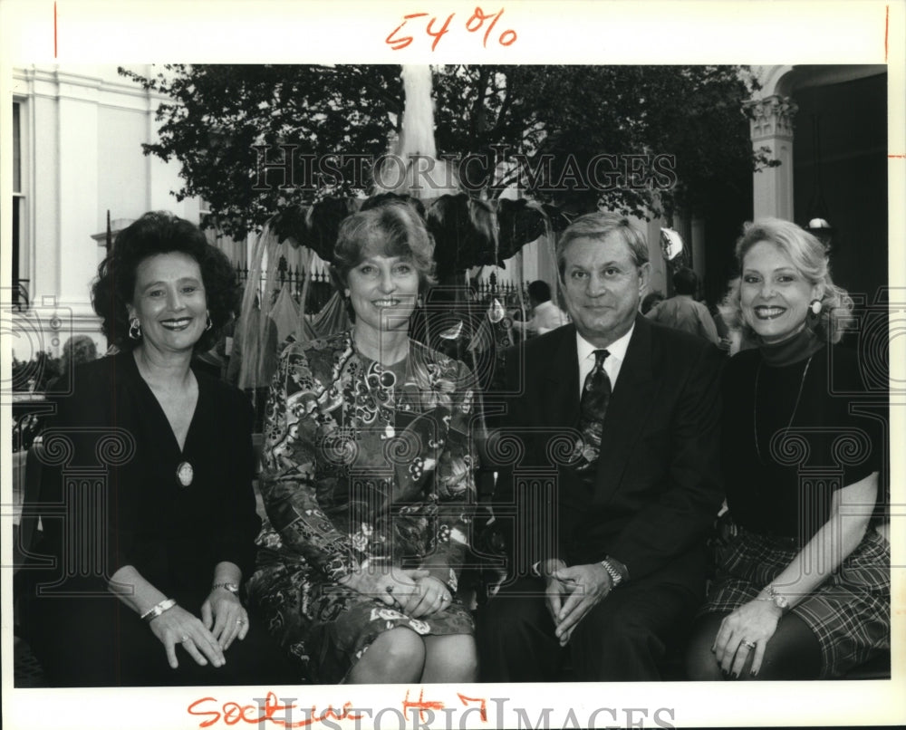 1991 Press Photo Sou Rep. Night of Stars - Margaret &amp; Jim George and others - Historic Images