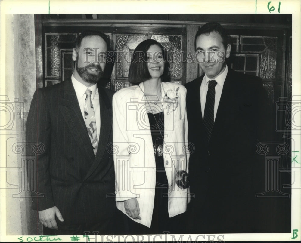 1989 Press Photo Casa Argentina - Dr. Juan Gershanik and other delegates - Historic Images